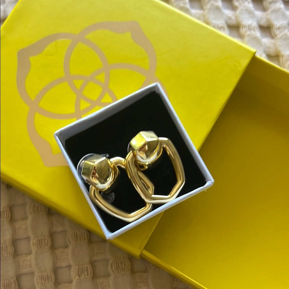 Kendra Scott Gold Drop Earrings